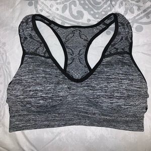 UNWORN GREY SPORTS BRA